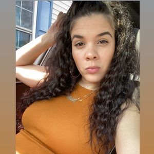 Meet your Posher, Jessica